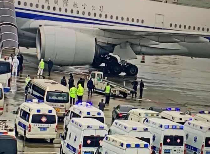 镇安县机场火车站病人护送